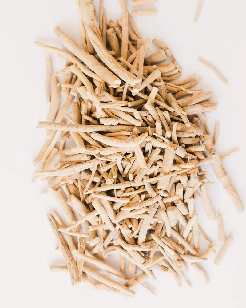 Ashwagandha Whole Roots By The Leaning Tree