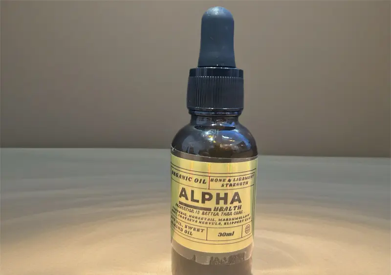Bone & Ligament Strength Oil – Herbal Support for Tendons, Joints & Recovery