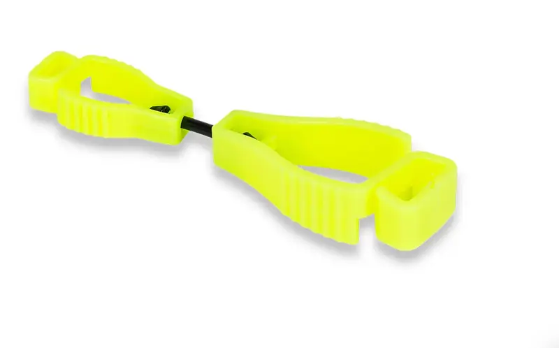 HANGERS Glow In The Dark Serum Tweezers