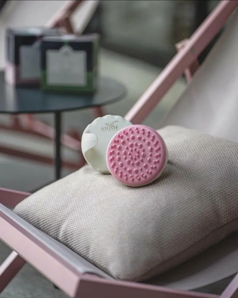 Made by Anjoe Body Cellulite Massage Brush