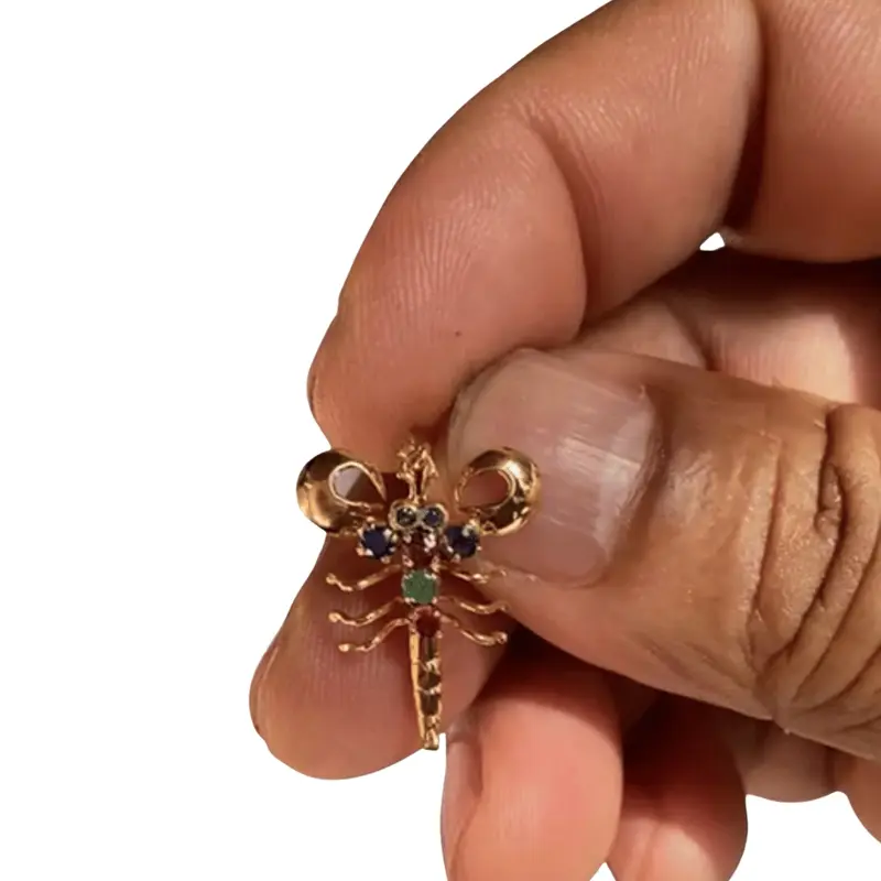 Natural Ceylon Scorpio Gold Sapphire Pendant -1g
