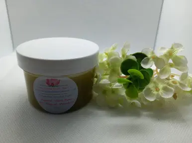 Natural Hair Growth & Repair is formulated with over 24 Powerful Ayurvedic Herbs.