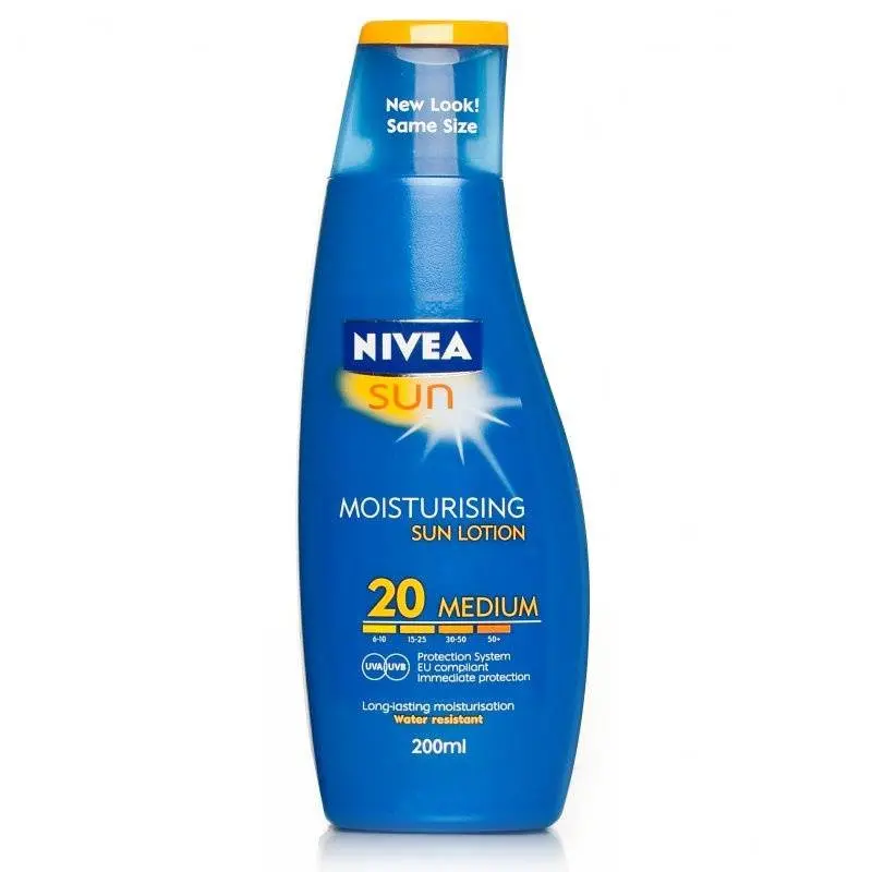 Nivea Moisturising Sun Lotion SPF20 (200ml)