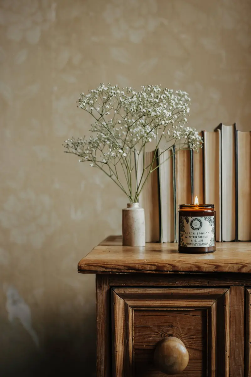 Scott's Apothecary - Black Spruce, Wintergreen & Sage Candle