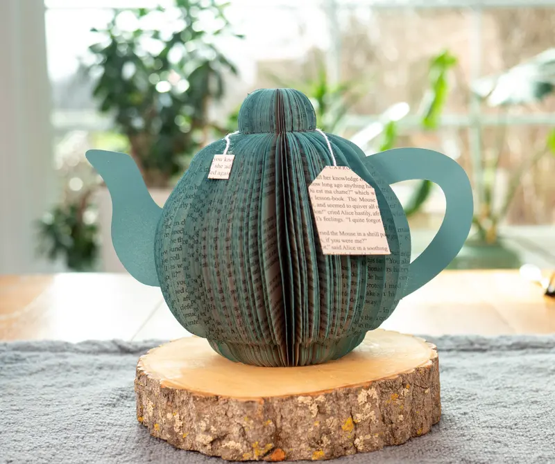 Teapot Bookish