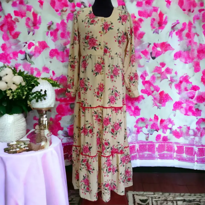 Women's Floral Holiday Maxi Dress - Brit Lanka